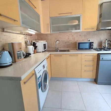3 Bedroom Modern Flat In Ortakoey Near Bosphorus * Isztambul